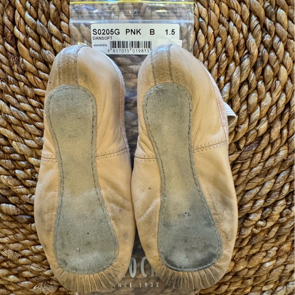 Bloch Ballet Slippers - Picture 3 of 3